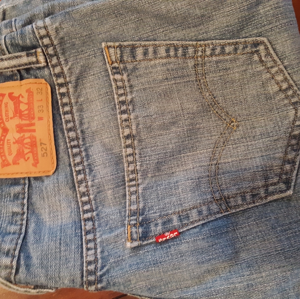 Mens Levi Strauss 527 Bootcut size 33x32
